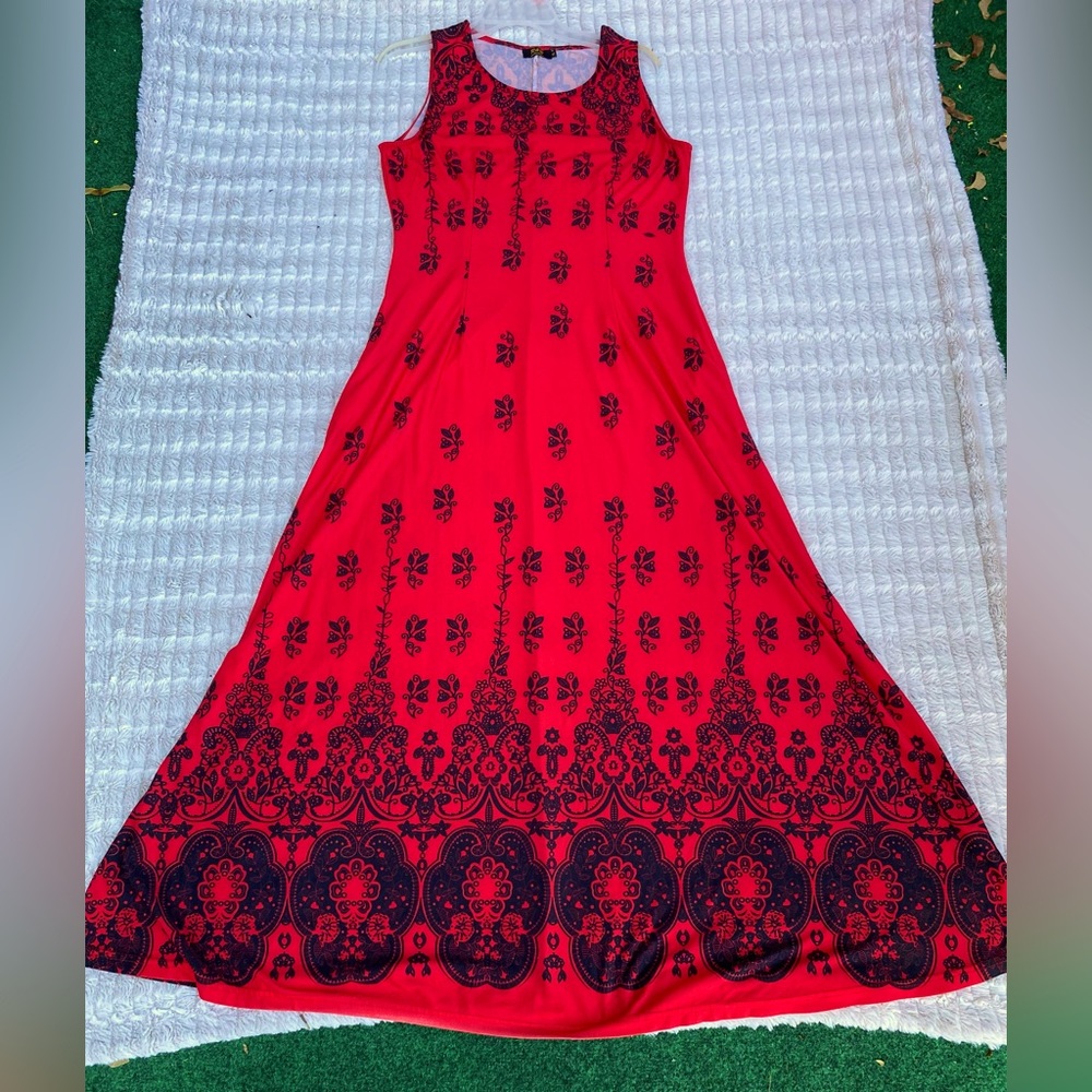 10085 red maxi with pockets size XL - Picture 1 of 4